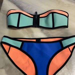 Triangl swim suit small top medium bottoms